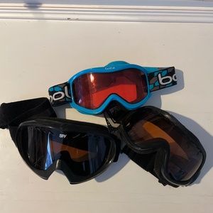 Pack of Boys Ski Goggles